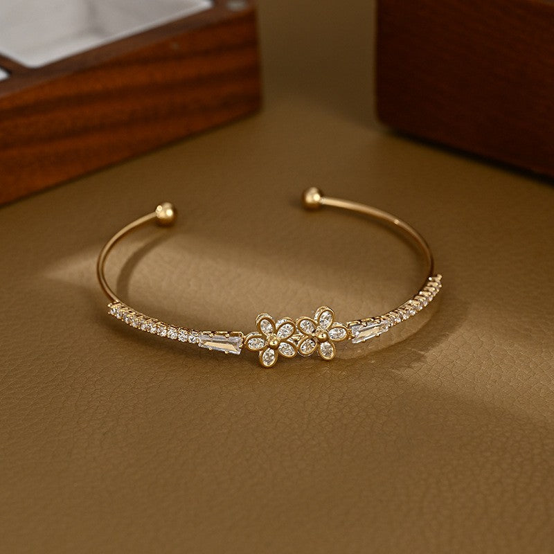 Bransoletka na rękę stal chirurgiczna pozłacana 14k złotem, cyrkonie - BST1559