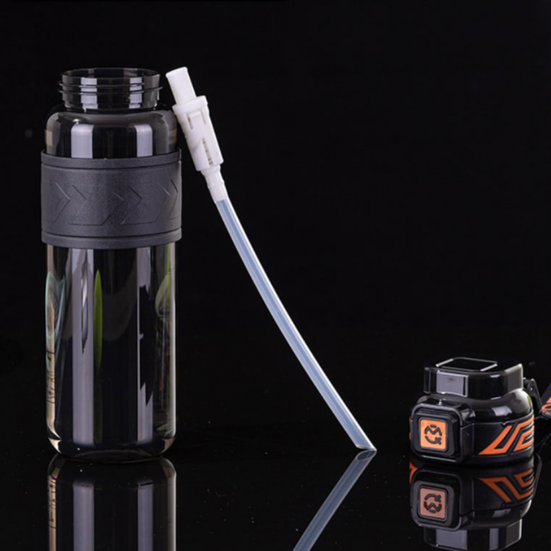 Butelka na wodę, sportowy bidon z miarką 680ML czarny BD64CZ